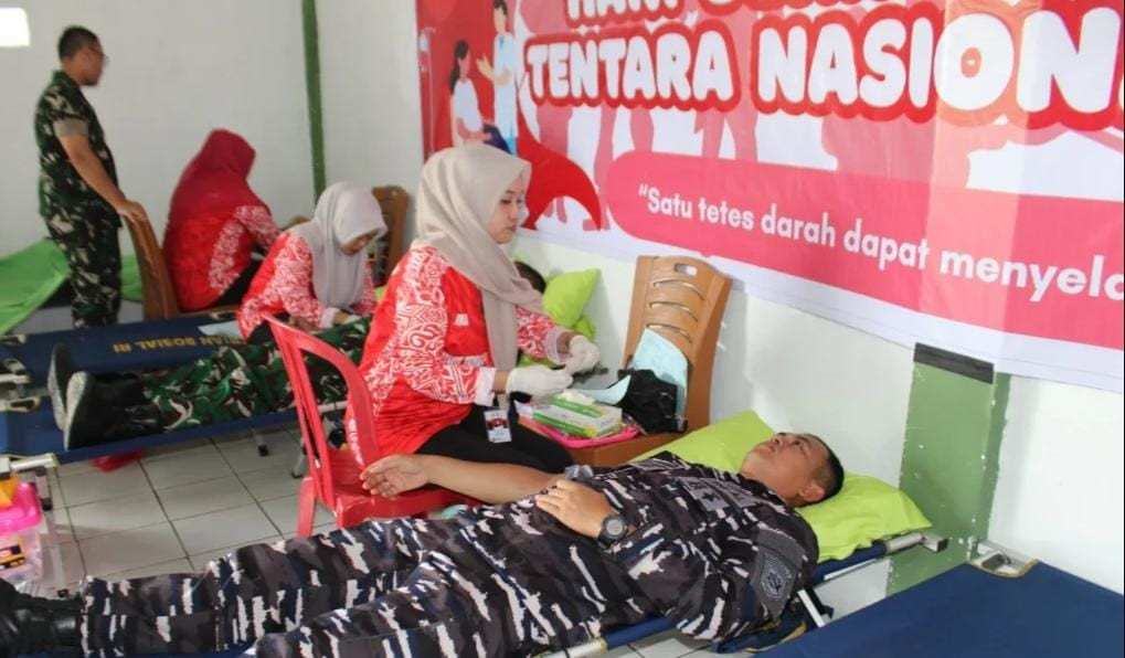 Soliditas TNI Untuk Masyarakat, Lanal Bengkulu Bersama Korem Garuda Emas Gelar Bakti Sosial Kesehatan