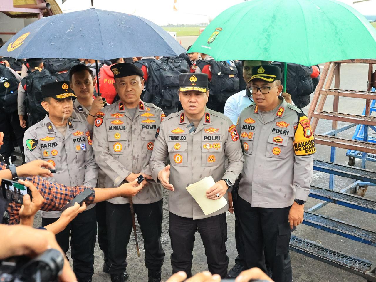 Mabes Polri Berangkatkan 219 Personel dan Bantuan Logistik untuk Mitigasi Bencana Alam di Sumatera Utara