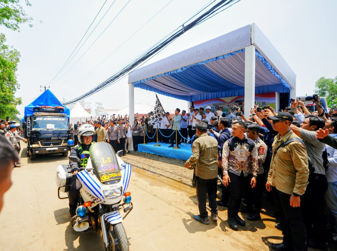 Polda Banten Salurkan 160 Ton Jagung Hasil Panen Jagung Kuartal III Ke Bulog