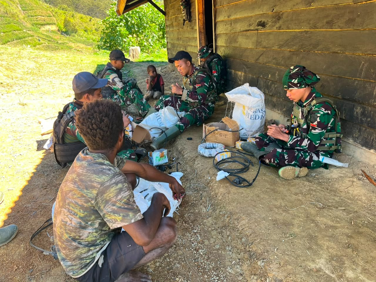 Karya Bakti Skala Besar Korem 172/PWY, Wujud Nyata Kehadiran TNI AD untuk Masyarakat Papua