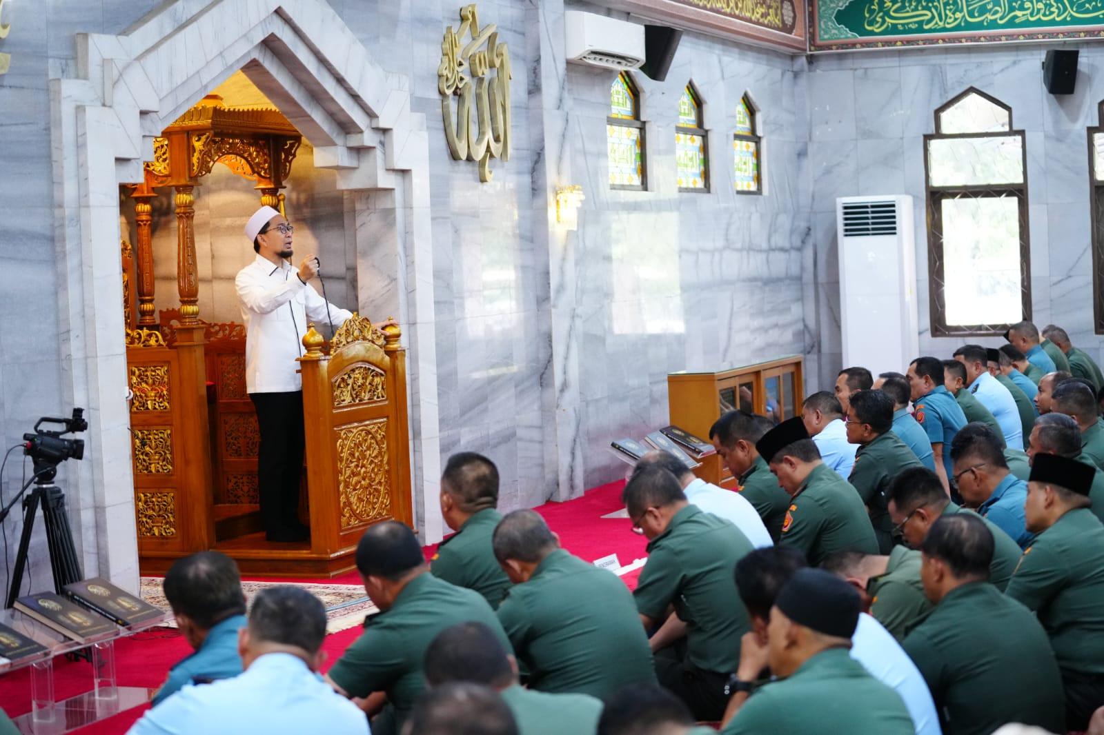 Panglima TNI Hadiri Peringatan Isra Mi’raj 1447 H Tahun 2026