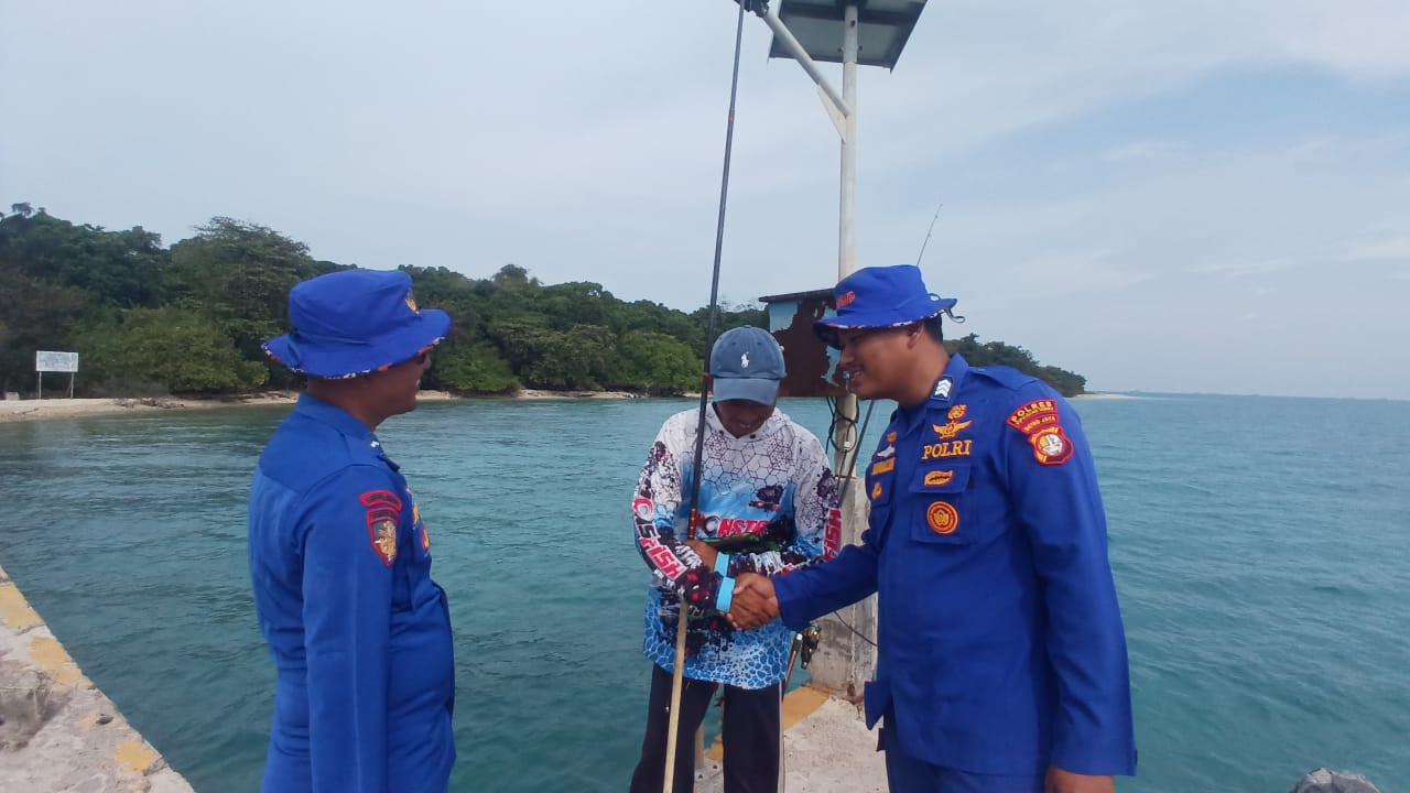 Antisipasi 3C, Satpolairud Polres Kepulauan Seribu Gelar Patroli Dialogis Laut Jaga Kamtibmas Kondusif