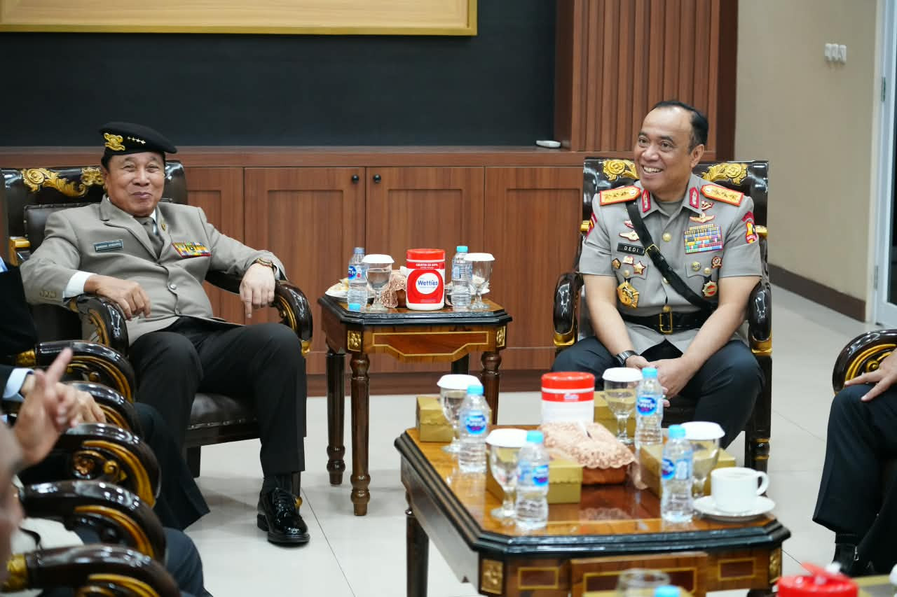 Wakapolri Pimpin Upacara di Lapangan Bhayangkara, Hadirkan Potret Perjalanan Polri Lintas Generasi
