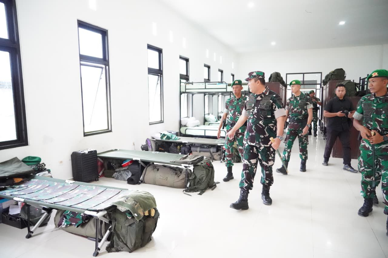 Danrem 172/PWY Kunjungi Kompi A Yonif TP 815/WGT, Tekankan Disiplin, Kesiapsiagaan, dan Kepatuhan Prajurit