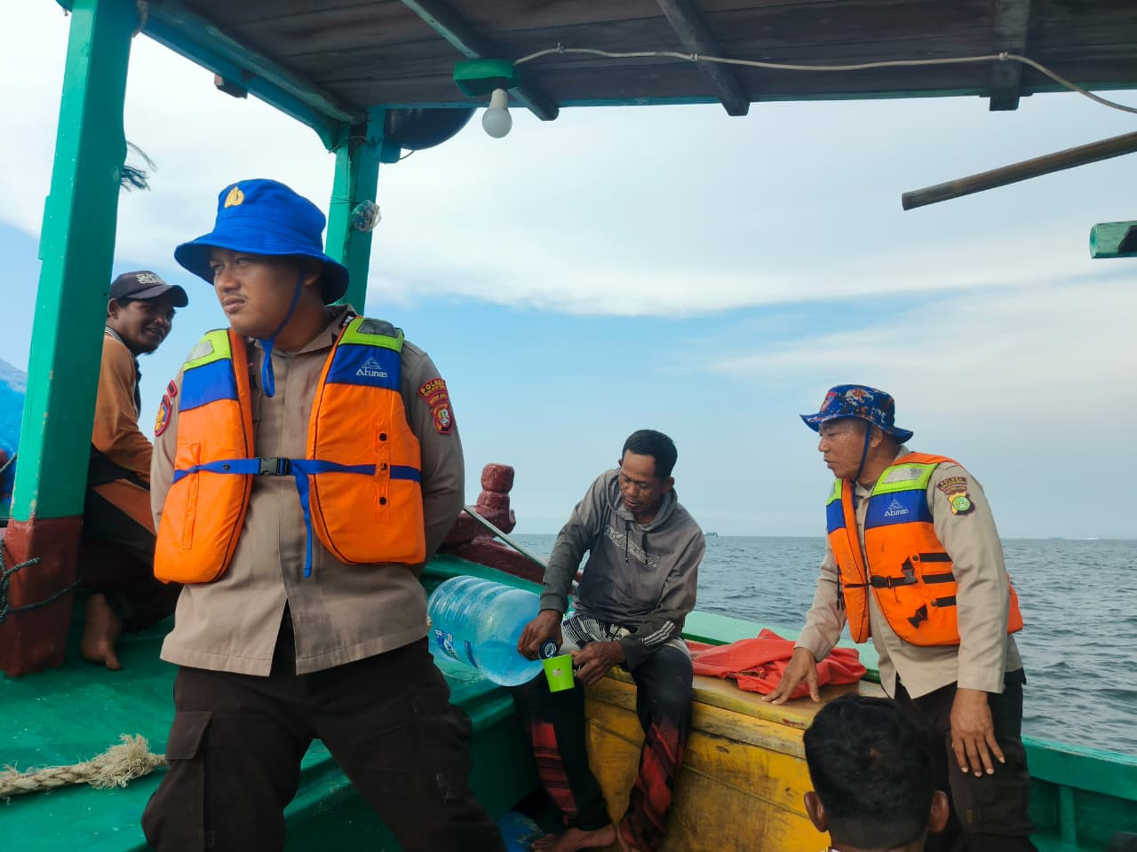 Patroli Dialogis Satpolairud Polres Kepulauan Seribu, Antisipasi Kejahatan Laut dan Jaga Kamtibmas Tetap Kondusif