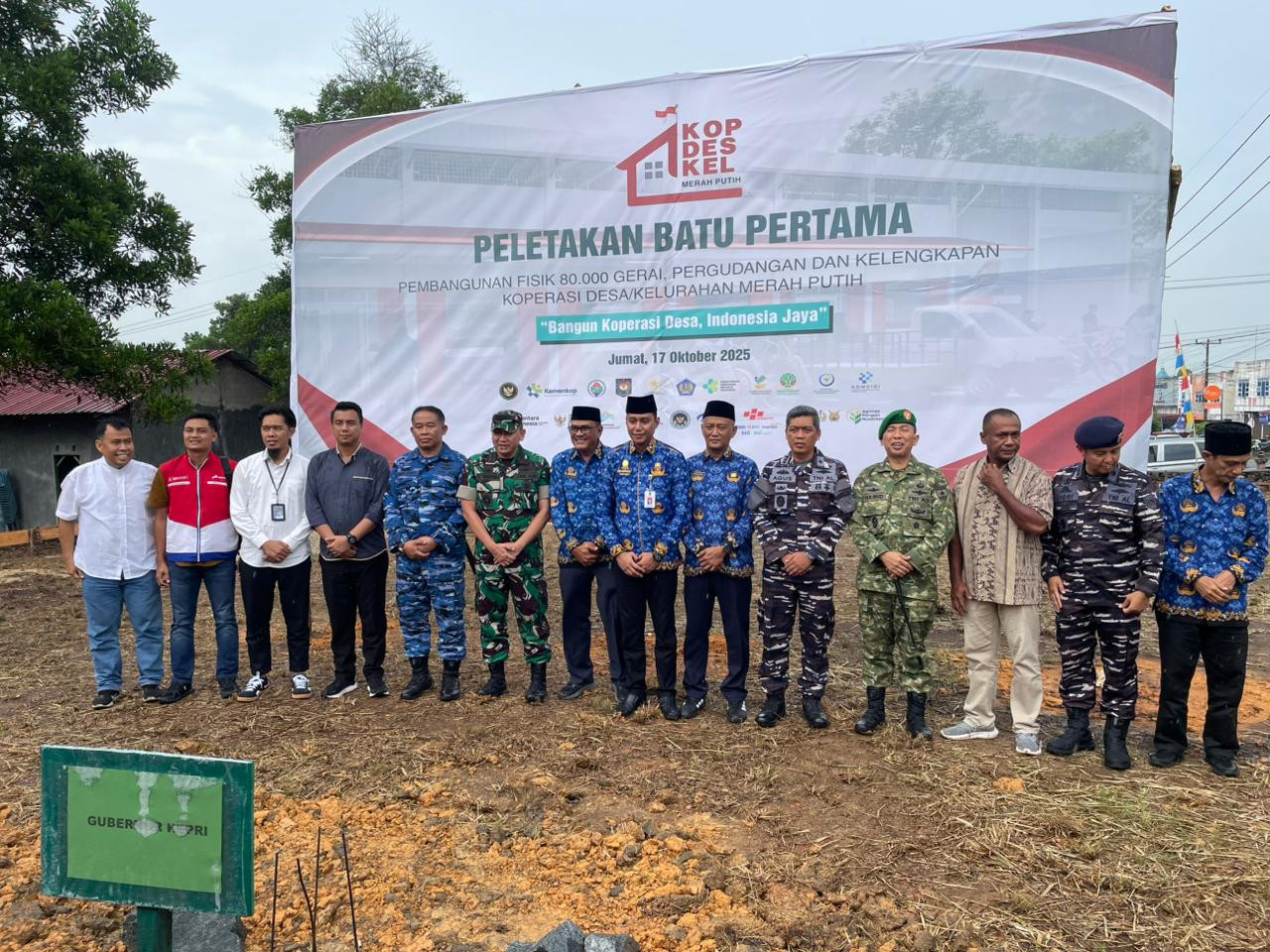 Danlanal Bintan Hadiri Acara Peletakan Batu Pertama Pembangunan Fisik 80.000 Koperasi/Desa Merah Putih