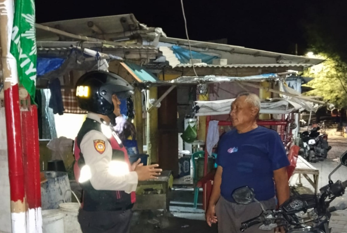 Polsek Kepulauan Seribu Selatan Gelar Patroli Malam Aman Nusa I 2025 Bersama TNI dan Stakeholder