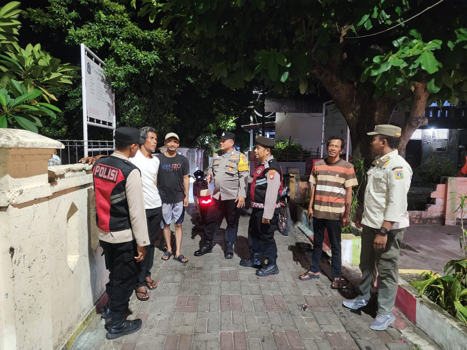 Polsek Kepulauan Seribu Utara Gelar Jakarta On The Spot Dini Hari, Perkuat Kemitraan dengan Warga Jaga Kamtibmas