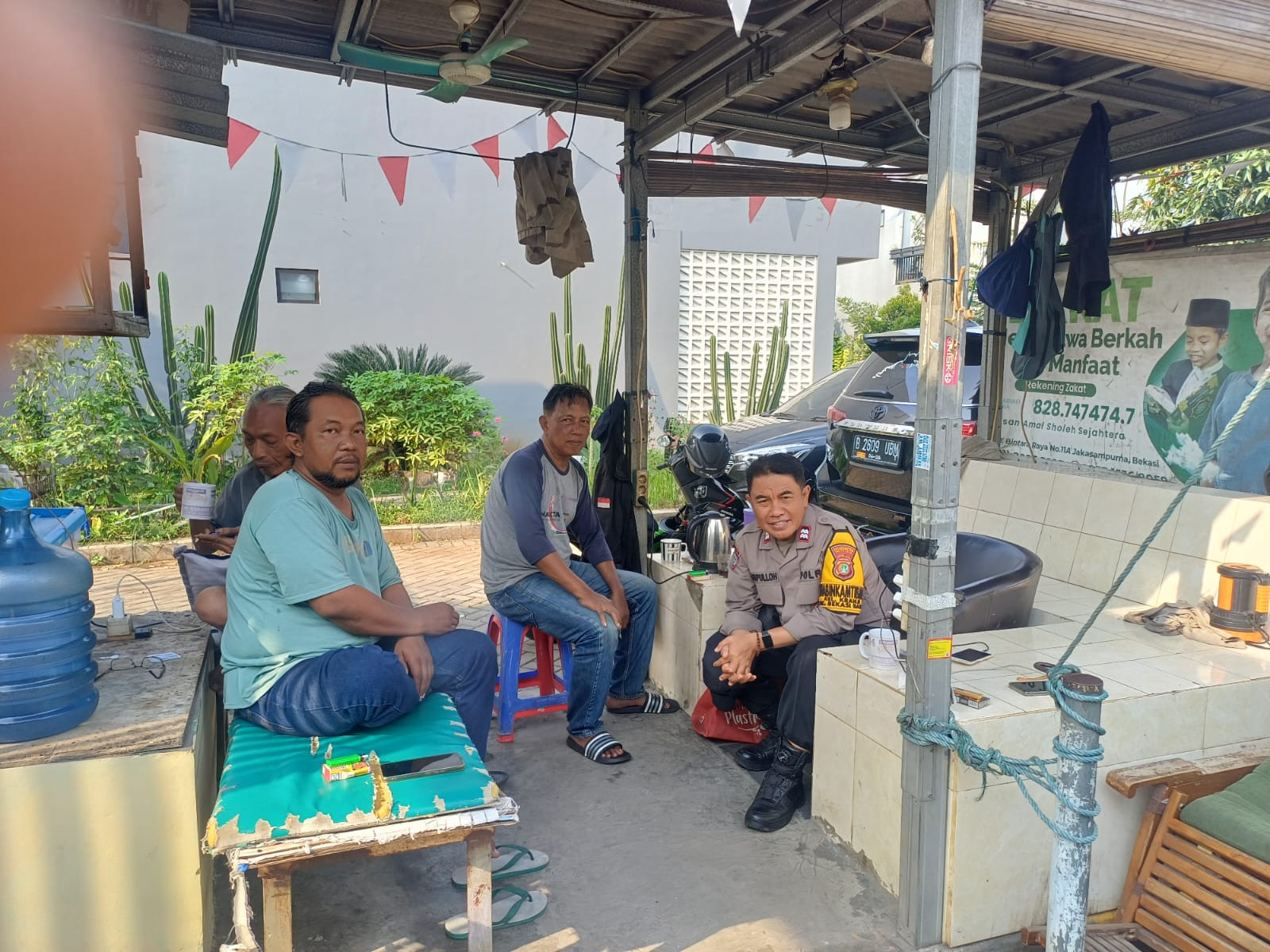 Cooling System, Bhabinkamtibmas Kranji Patroli Sambangi Warga