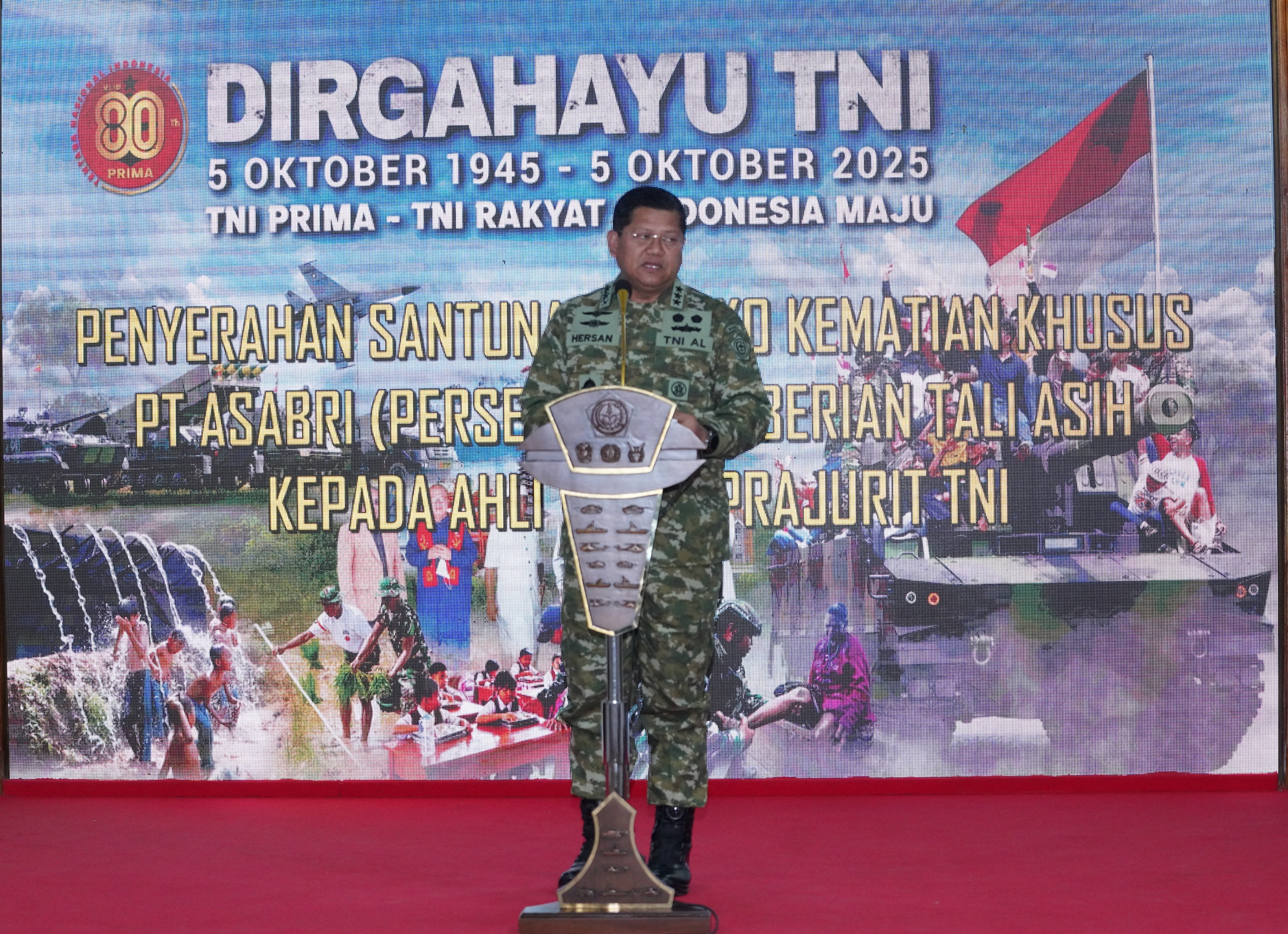 Panglima TNI Serahkan Santunan kepada Ahli Waris Prajurit Gugur Saat Rangkaian HUT ke-80 TNI