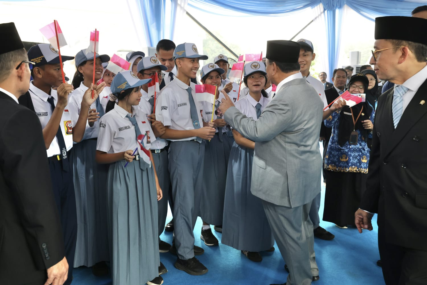 Siswa SMK Cibinong Bangga Tampil Main Biola di Hadapan Prabowo saat Hari Kesaktian Pancasila