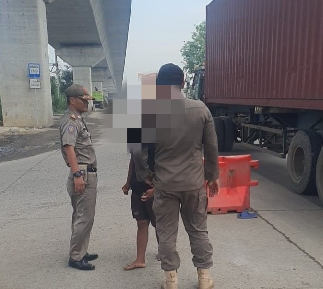 Sisir Jalan Protokol, Satpol PP Tanjung Priok Tertibkan PKL dan PPKS