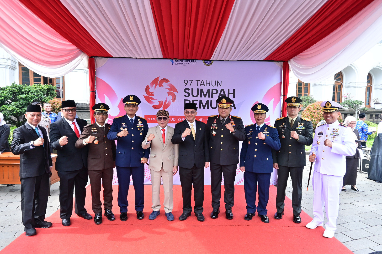 Komandan Lanal Bandung Hadiri Upacara Peringatan Hari Sumpah Pemuda Ke-97 Tahun 2025