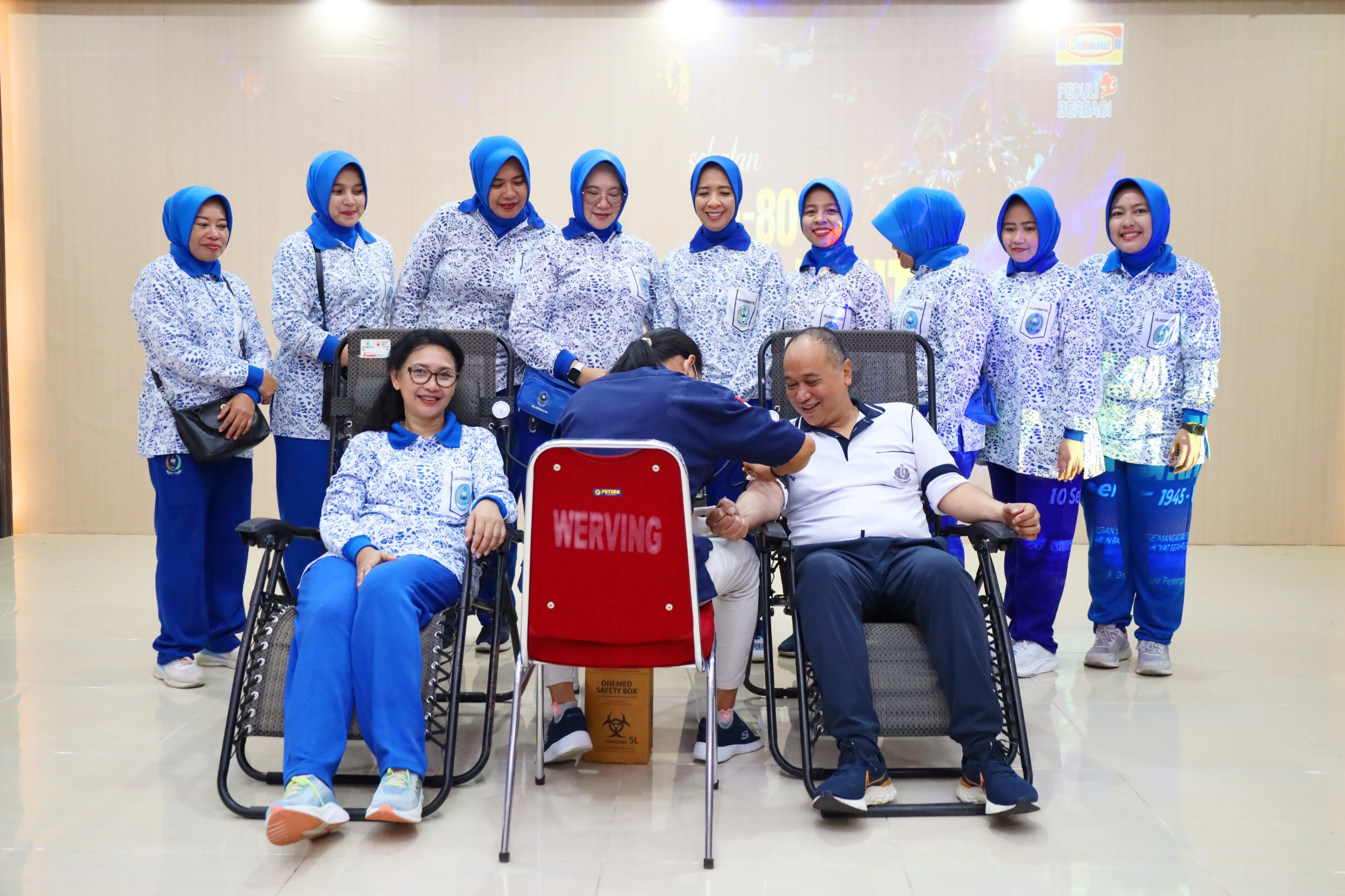 Jelang Hari Jadi Ke-80 TNI AL, Kodaeral IX Ambon Gelar Olahraga Bersama dan Donor Darah