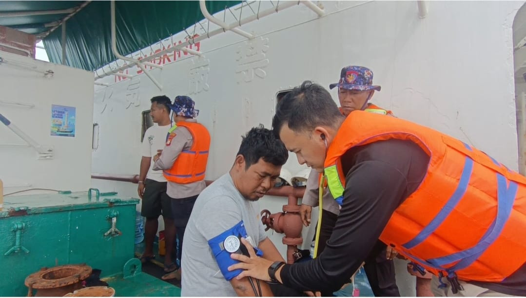 Patroli Dialogis Satpolairud Kepulauan Seribu Jaga Laut Tetap Aman dan Kondusif