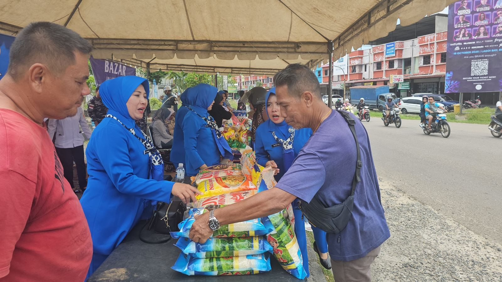 Pasar Murah Lanal Bintan Untuk Masyarakat Jelang HUT Ke-80 TNI Tahun 2025