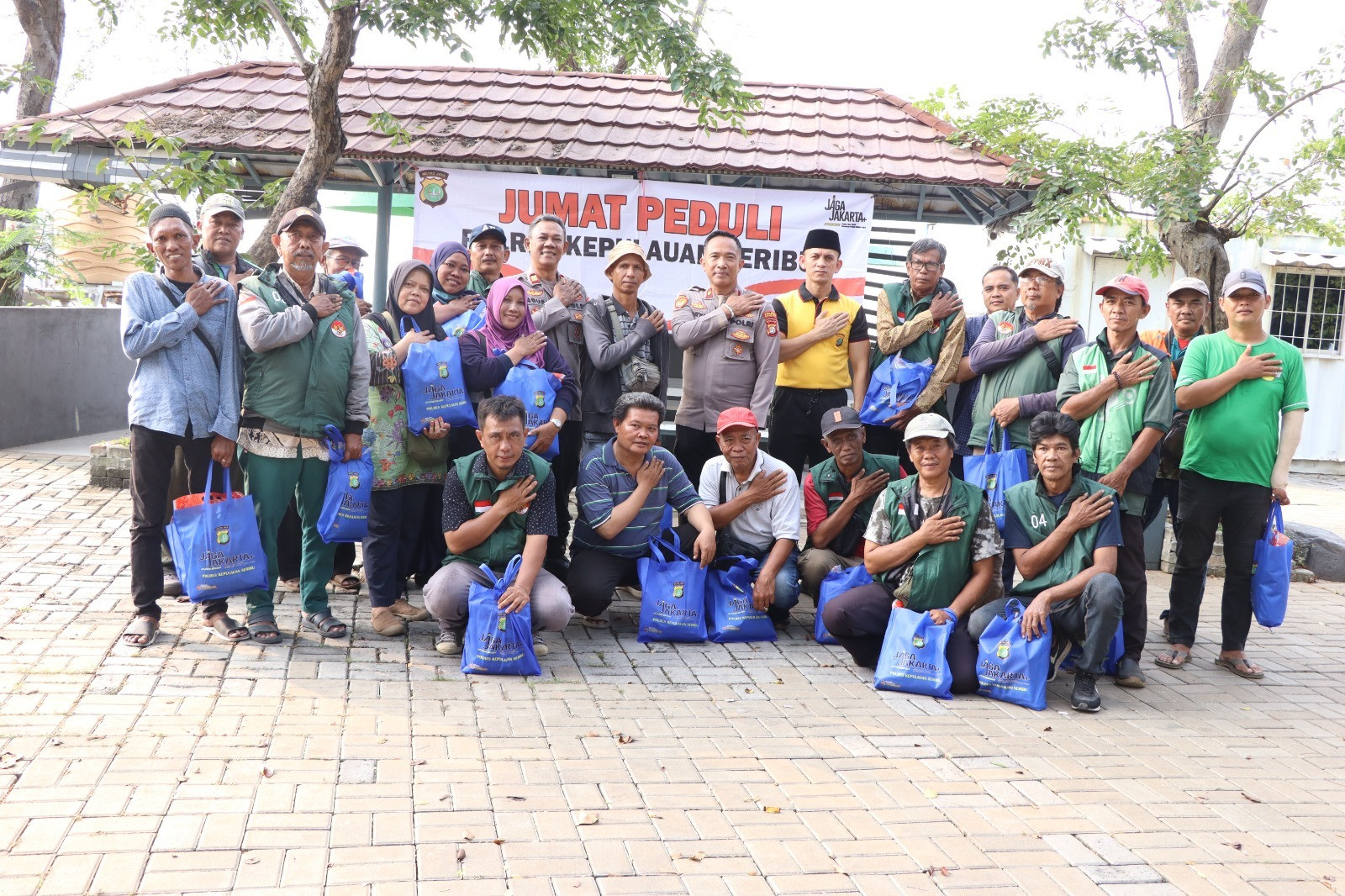 Polres Kepulauan Seribu Gelar Jumat Peduli Bersama Sabuk Kamtibmas, Perkuat Sinergi dengan Komunitas Ojol