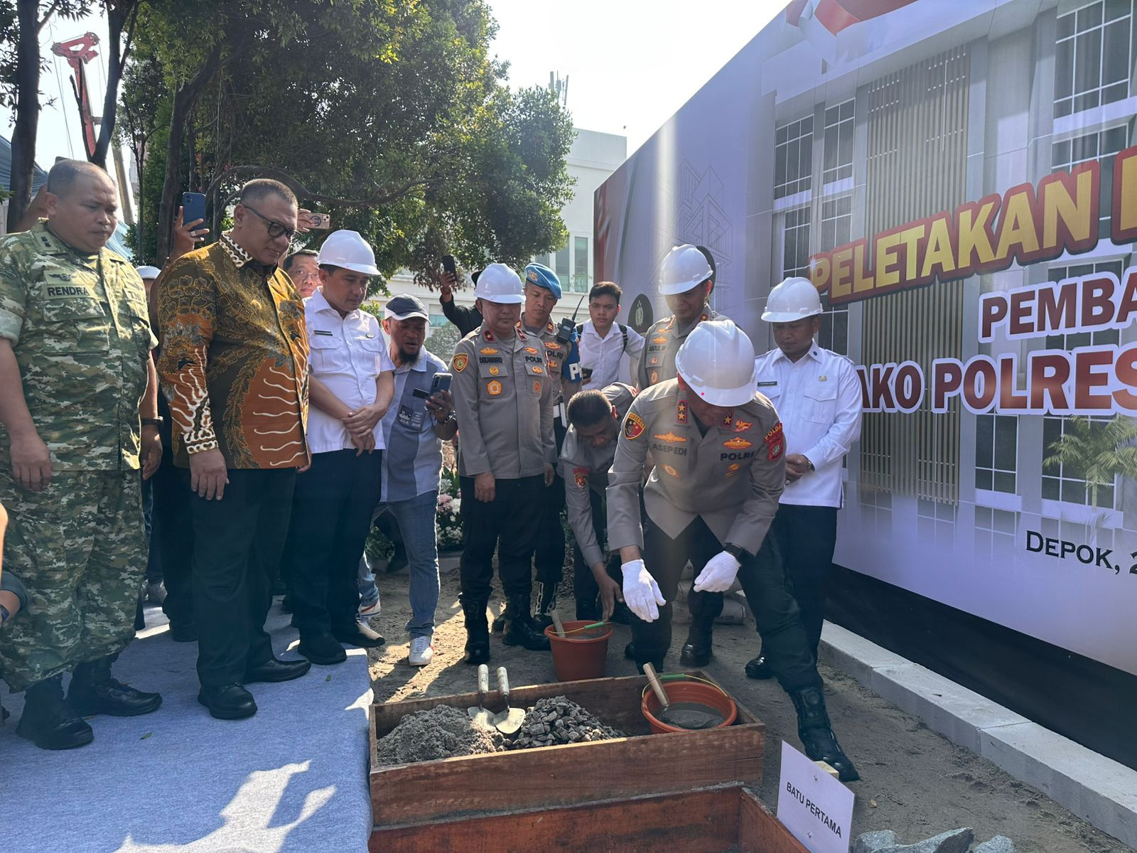 Kapolda Letakkan Batu Pertama Mako Polres Metro Depok: Pelayanan Harus Makin Baik