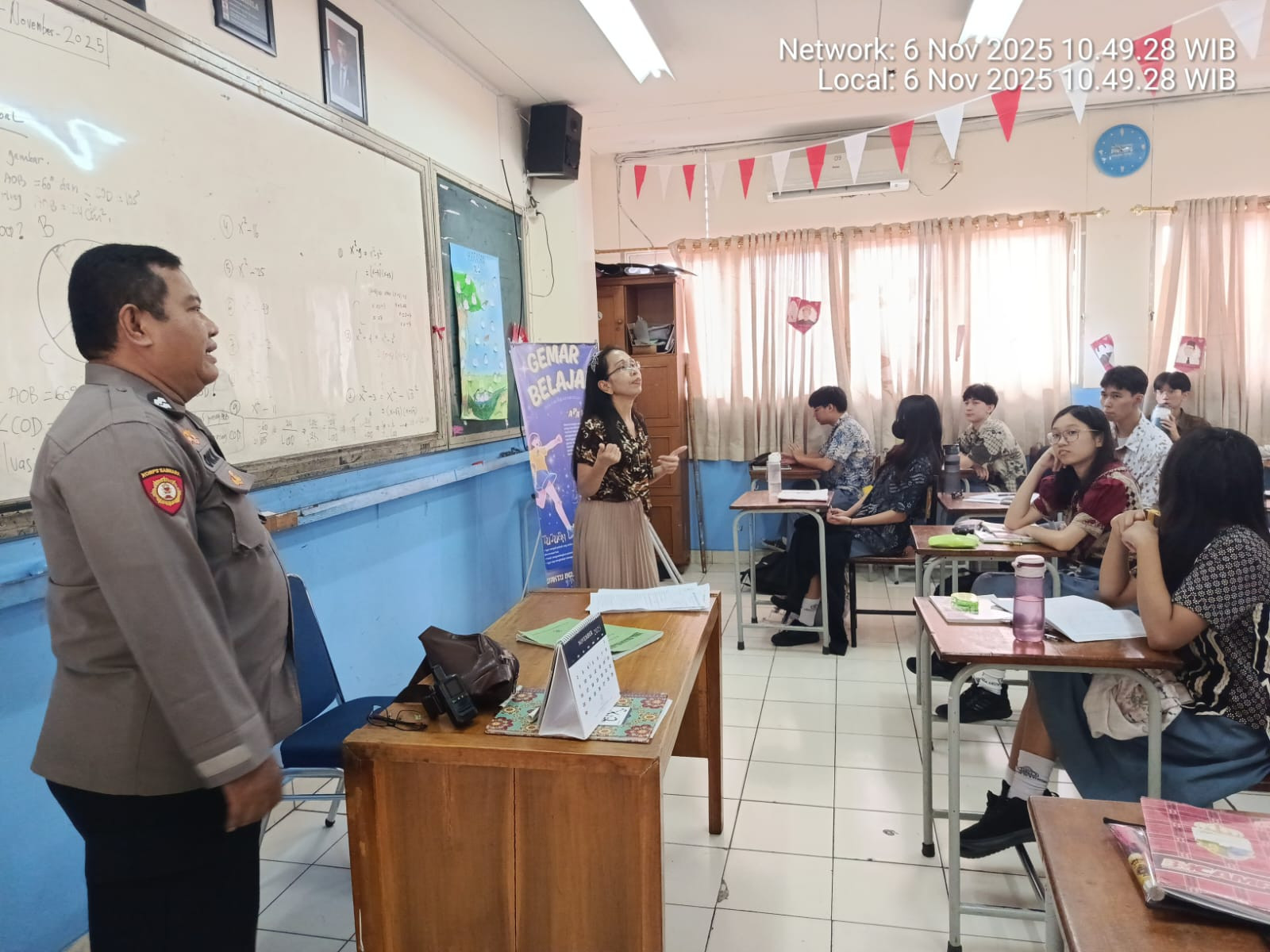 Polsek Pademangan Dukung Gerakan Jaga Lingkungan, Jaga Warga dalam Program "Polri Goes to School" di SMA St. Maria Dela Strada