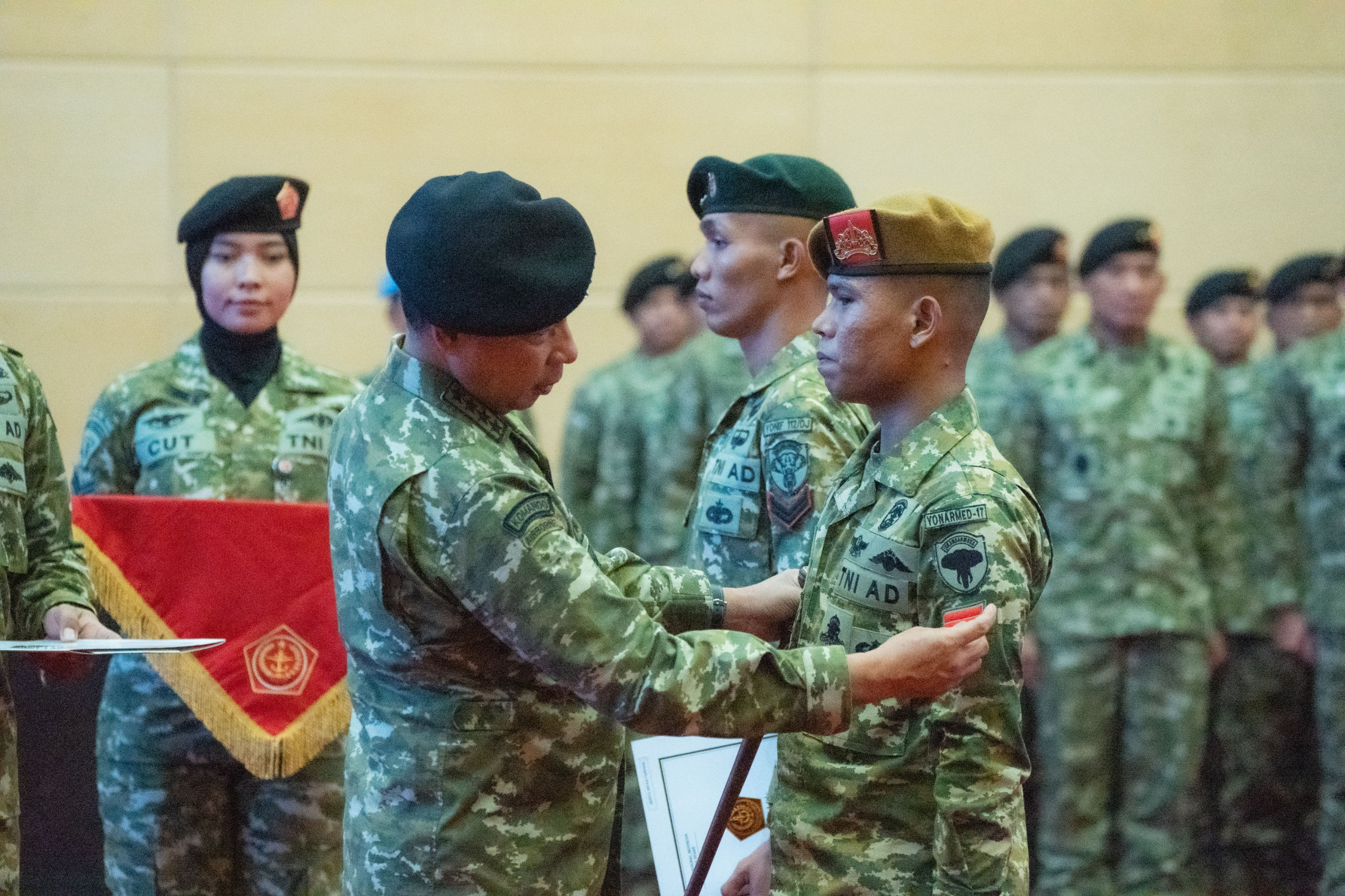 Panglima TNI Beri Penghargaan Istimewa Atas Aksi Heroik Dua Prajurit TNI di Masjid Baiturrahman