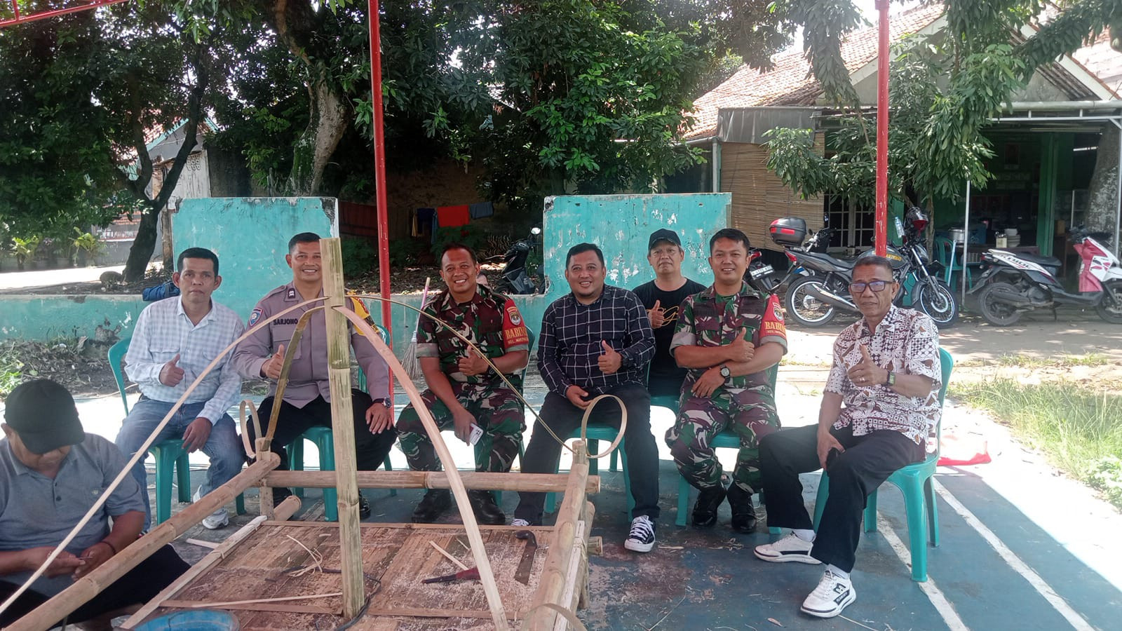 Lestarikan Budaya, Tiga Pilar Mustikasari Pantau Persiapan Lomba Dondang di Stadion Mini