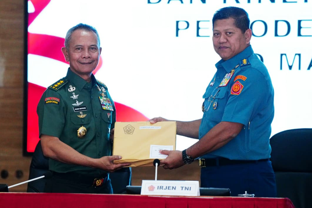 Kasum TNI Pimpin Taklimat Akhir Audit Ketaatan dan Kinerja Itjen TNI Periode IV TA 2025