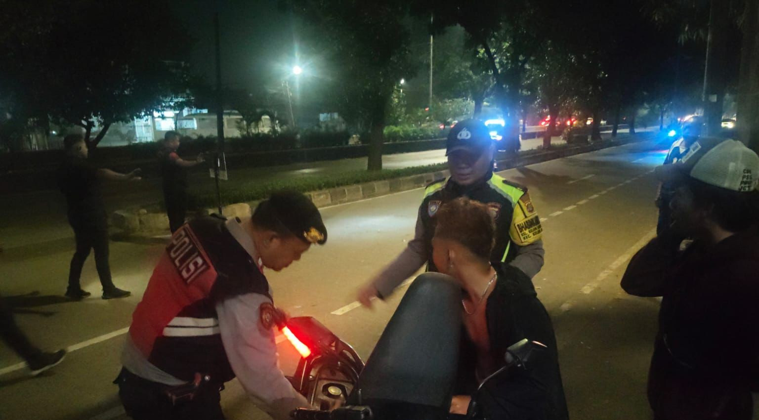 Polsek Kelapa Gading Gelar Apel KRYD dan Operasi Kepolisian Rutin, Antisipasi Begal hingga Kejahatan Jalanan