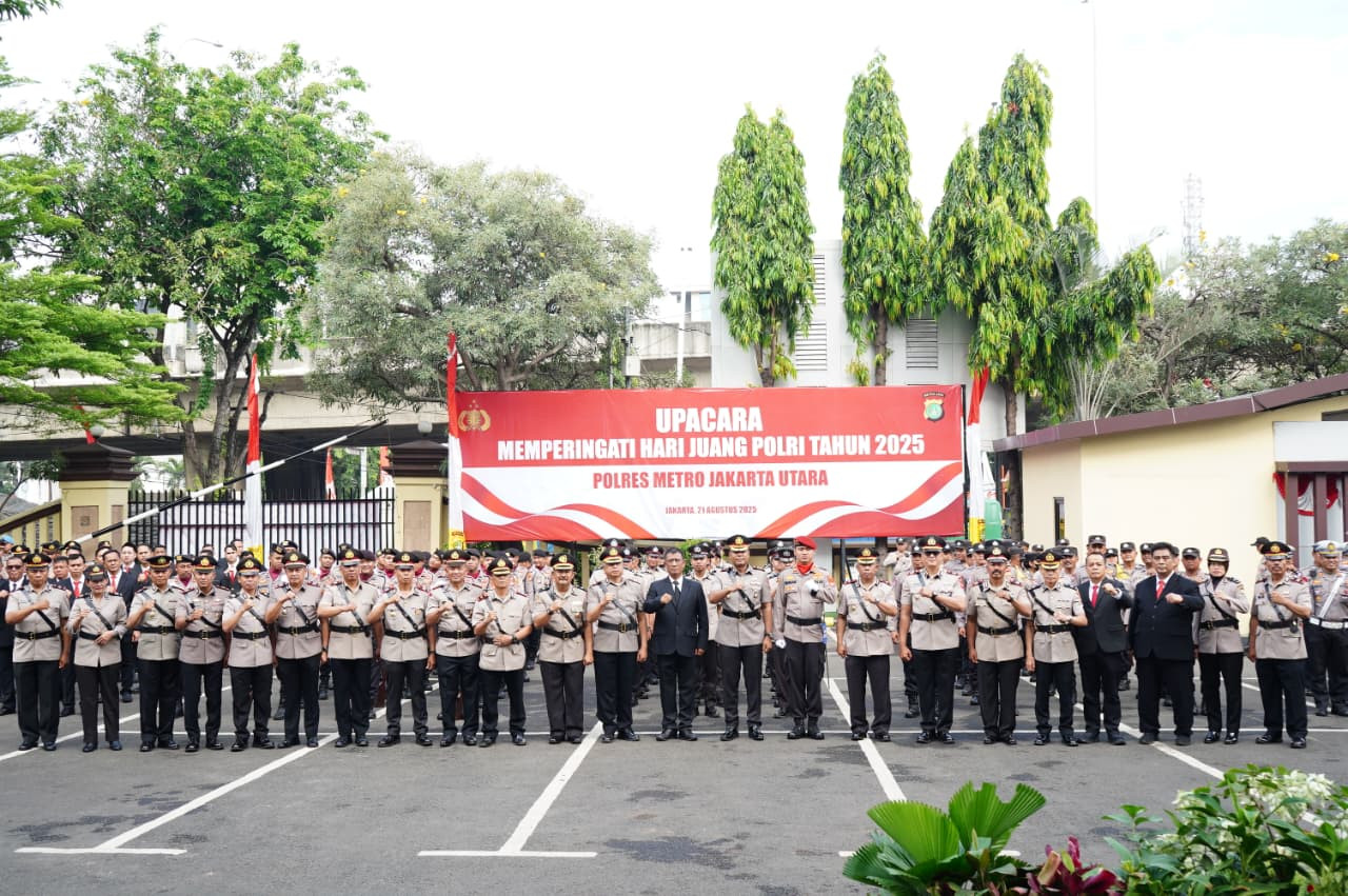 Polsek Pademangan Jadi Perangkat Upacara Hari Juang Polri 2025 di Polres Metro Jakarta Utara