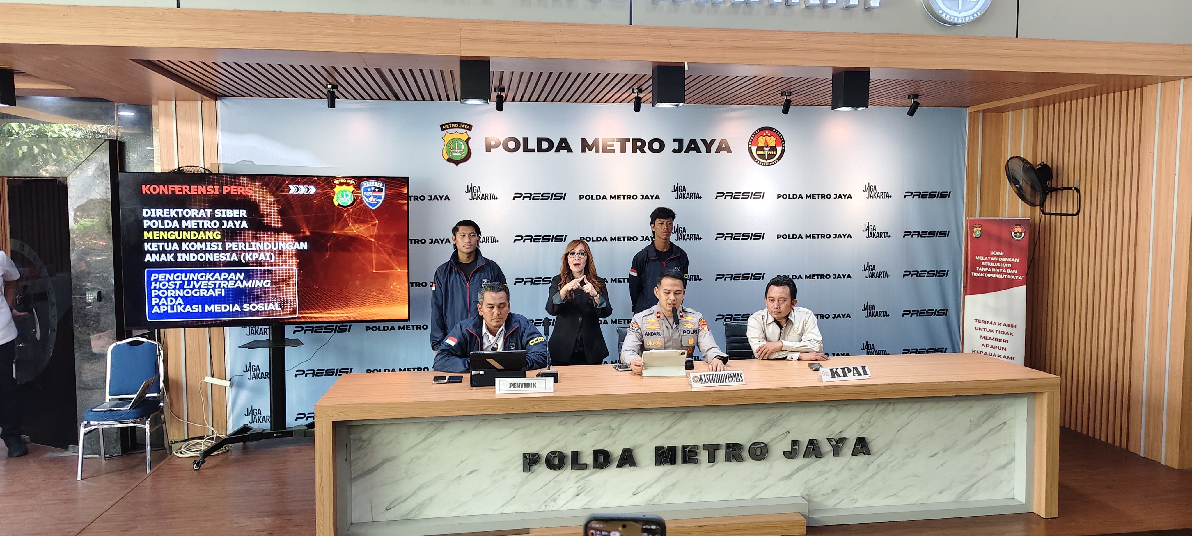 Ditressiber Polda Metro Jaya Bongkar Live Streaming Challenge Bermuatan Pornografi