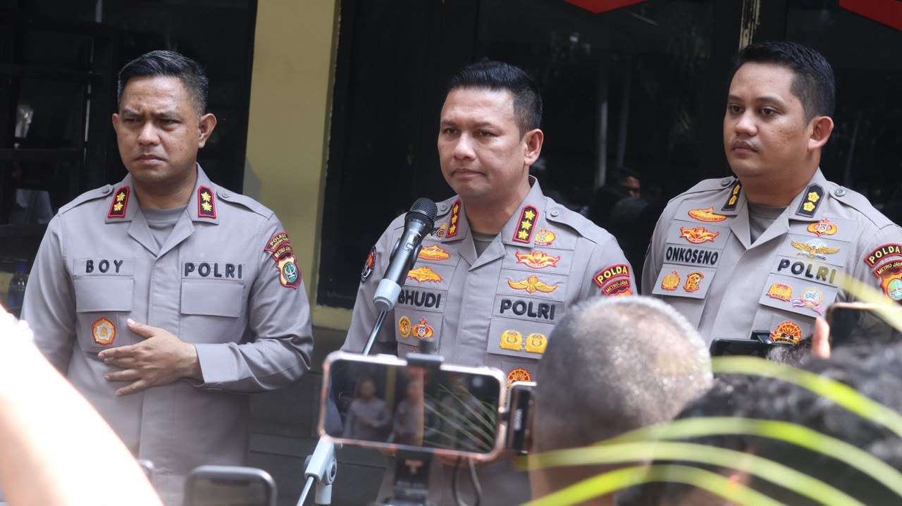 Polda Metro Jaya Jelaskan Temuan 996 Benda Menyerupai Senjata di Yayasan Jaksel