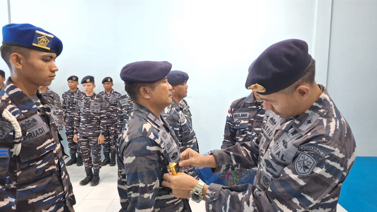 Danlanal Simeulue Pimpin Serah Terima Jabatan Danposal Kampung Aie dan Danposal Labuhan Bajau